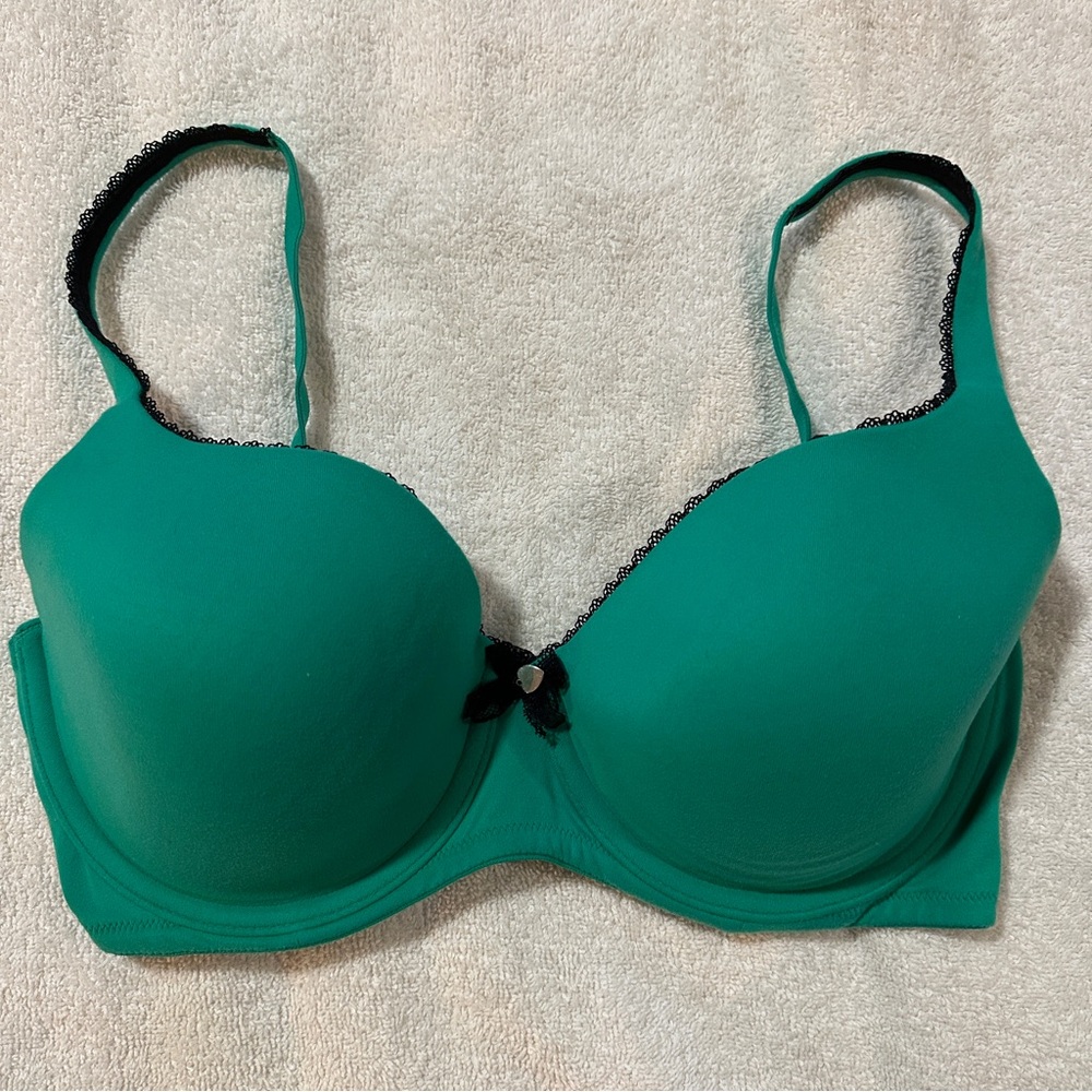 Victoria’s Secret, Body by Victoria, Lined Denim bra 34DD